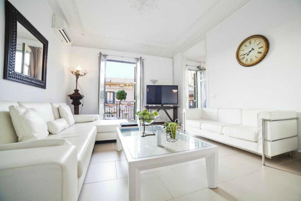 Balcones Y Vistas En El Centro De La Ciudad Apartment Barcelona
